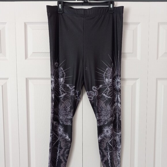 Blackmilk Dark Rites HWMF Leggings XXL
